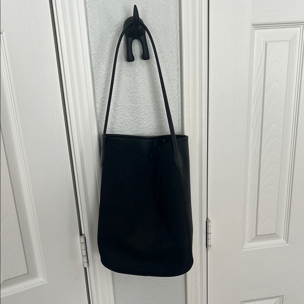 JCREW BERKLEY BUCKET BAG